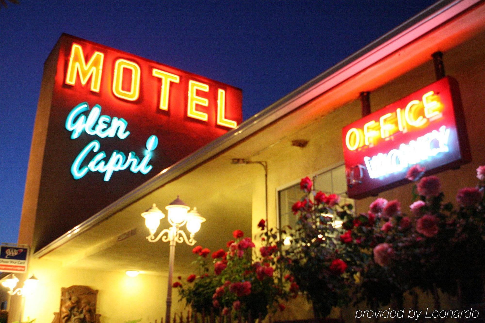 Glen Capri Inn And Suites - Burbank Universal Glendale Eksteriør billede