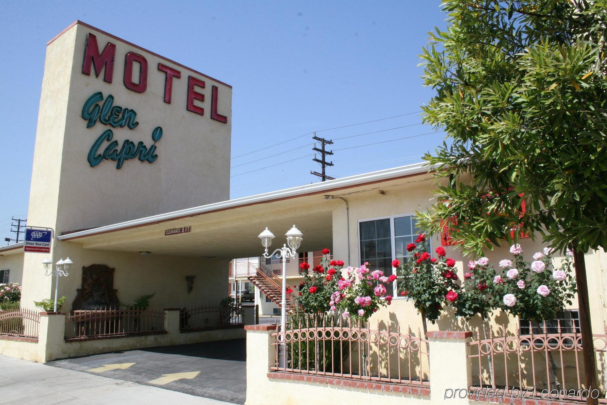 Glen Capri Inn And Suites - Burbank Universal Glendale Eksteriør billede