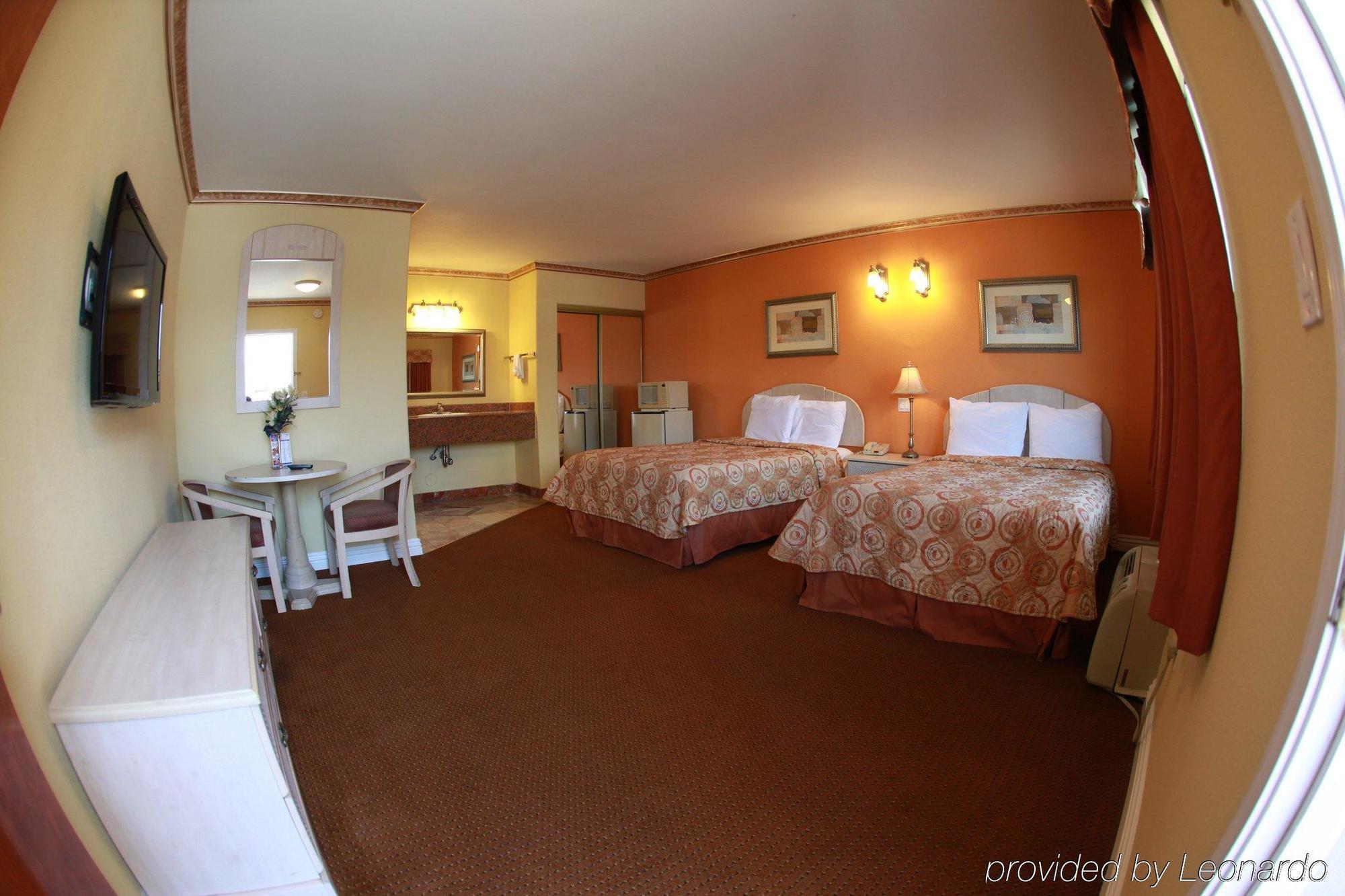 Glen Capri Inn And Suites - Burbank Universal Glendale Eksteriør billede
